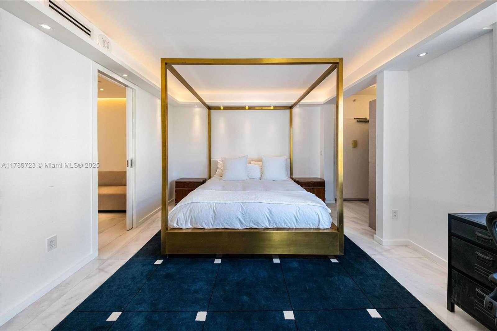 Small Image of 3 ISLAND AVE #03C, Miami Beach Number 19