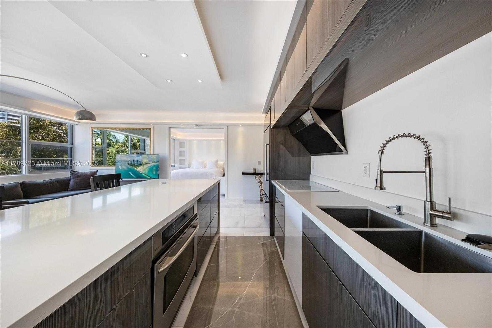 Small Image of 3 ISLAND AVE #03C, Miami Beach Number 27