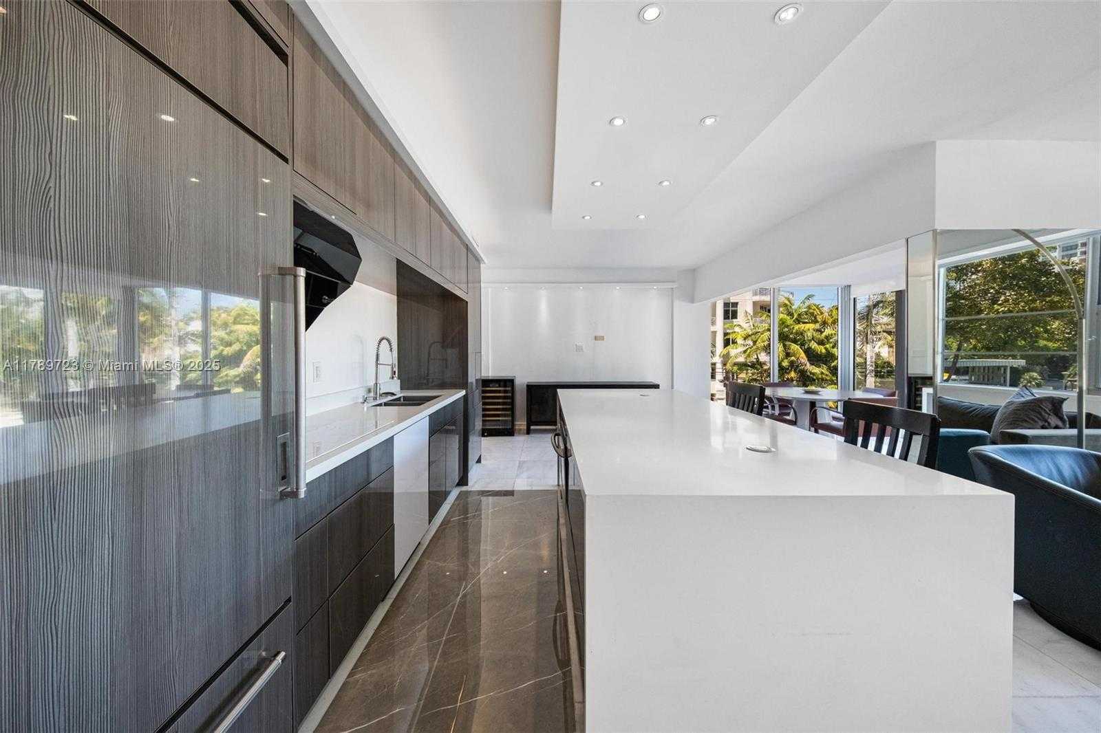 Small Image of 3 ISLAND AVE #03C, Miami Beach Number 31