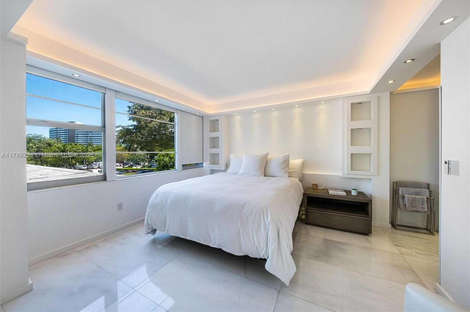 Small Image of 3 ISLAND AVE #03C, Miami Beach Number 34