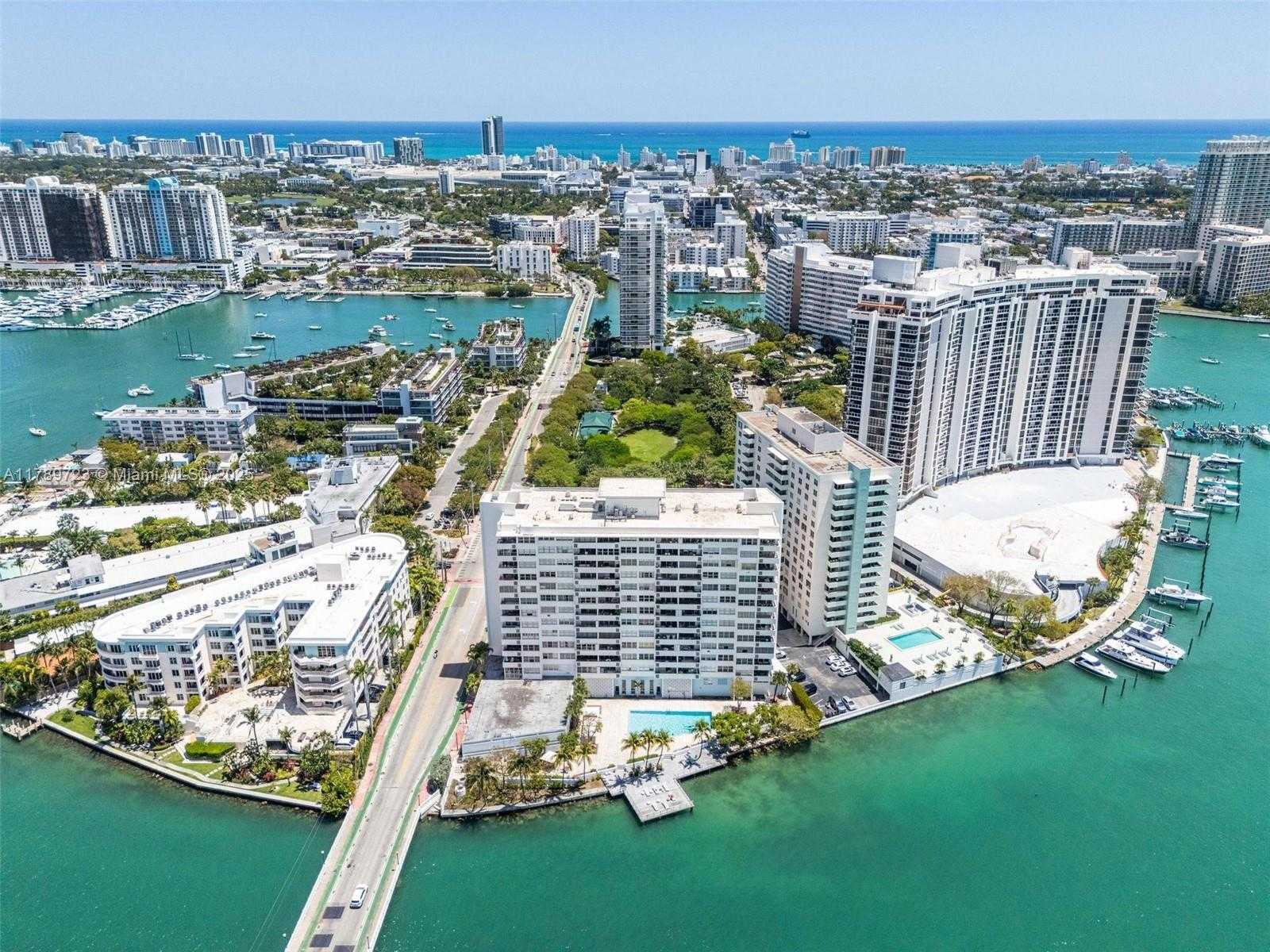Small Image of 3 ISLAND AVE #03C, Miami Beach Number 64