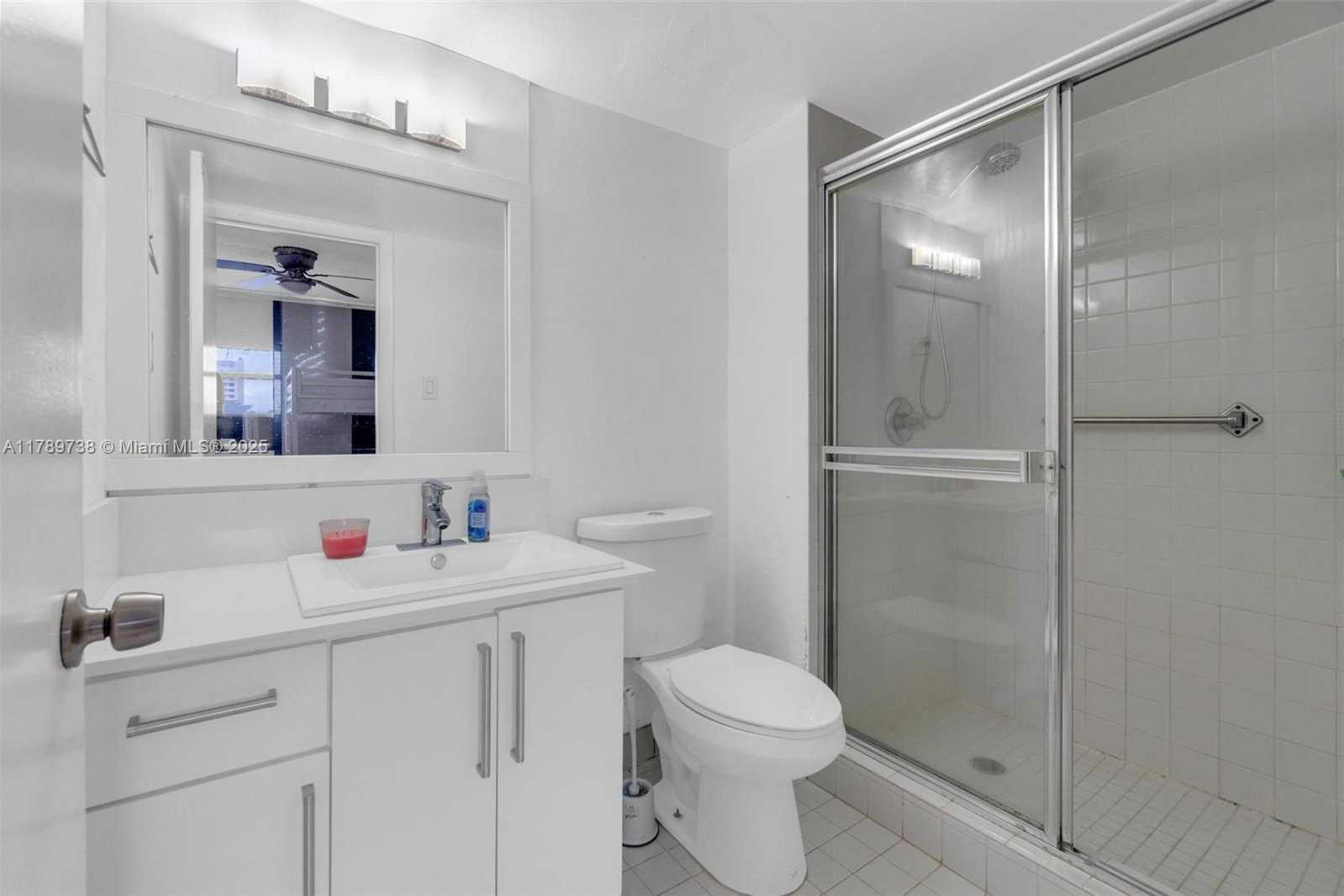 Small Image of 18011 BISCAYNE BLVD #302, Aventura Number 21