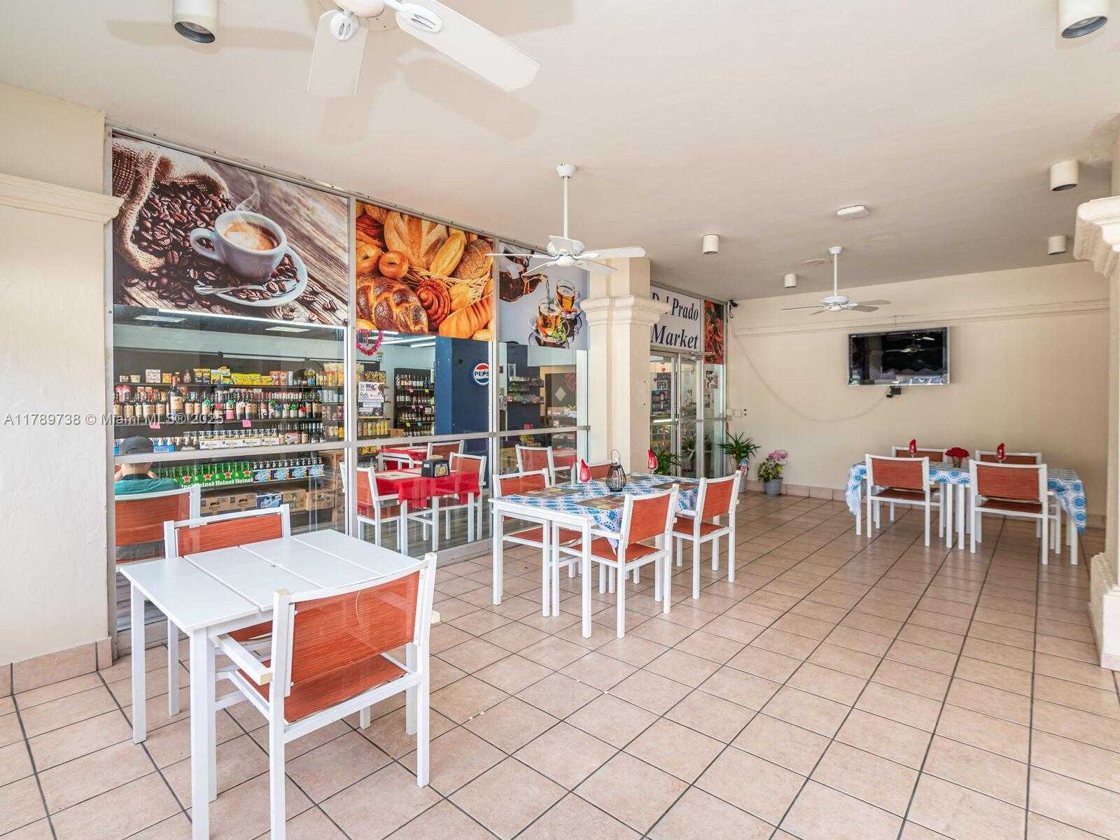 Small Image of 18011 BISCAYNE BLVD #302, Aventura Number 41