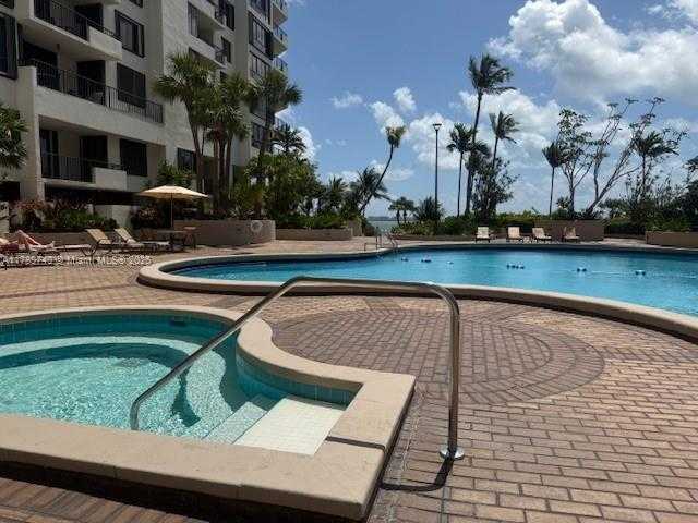 Small Image of 520 BRICKELL KEY DR #A713, Miami Number 16