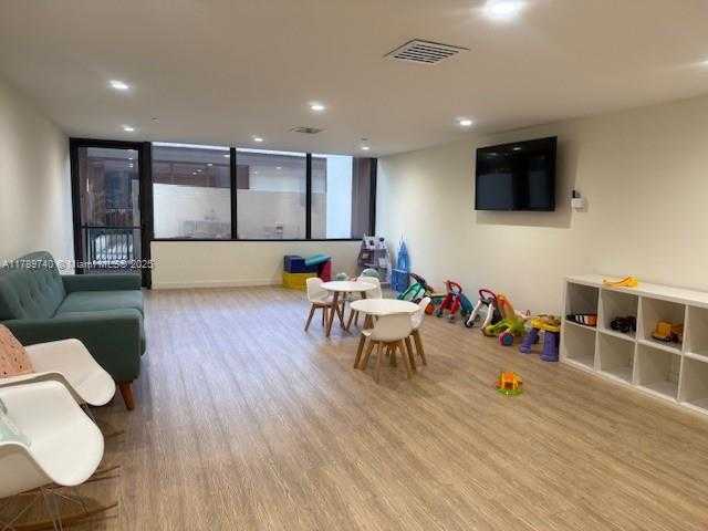 Small Image of 520 BRICKELL KEY DR #A713, Miami Number 19