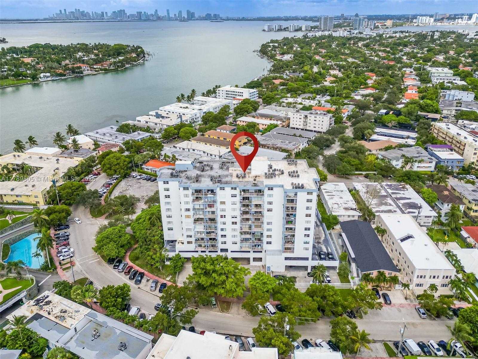 Small Image of 6900 BAY DR #11F, Miami Beach Number 36