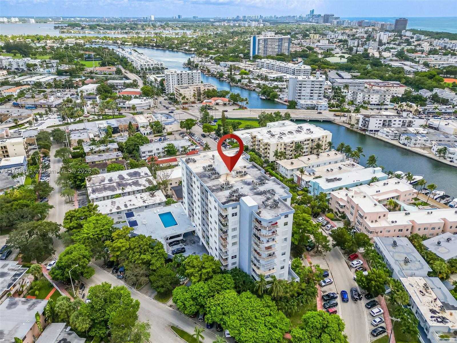 Small Image of 6900 BAY DR #11F, Miami Beach Number 37