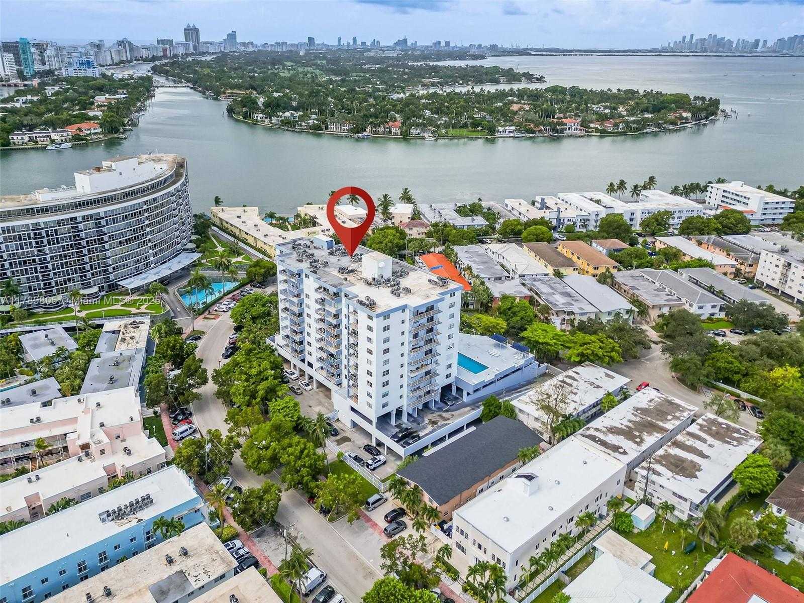 Small Image of 6900 BAY DR #11F, Miami Beach Number 41