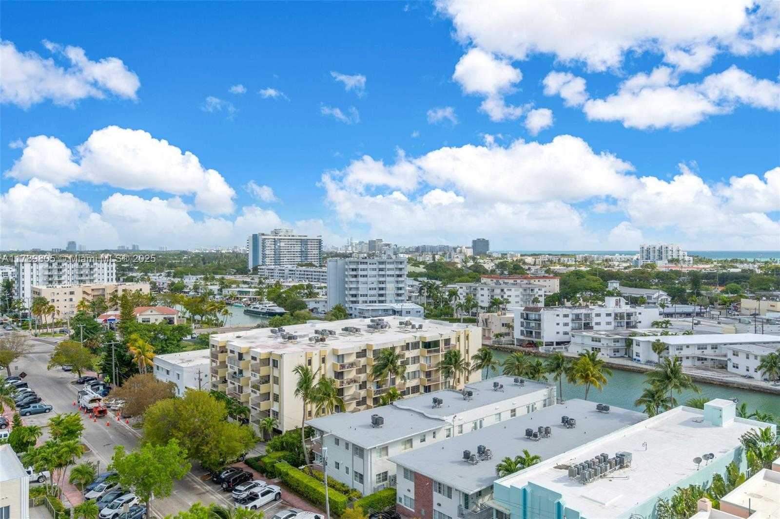 Small Image of 6900 BAY DR #11F, Miami Beach Number 7