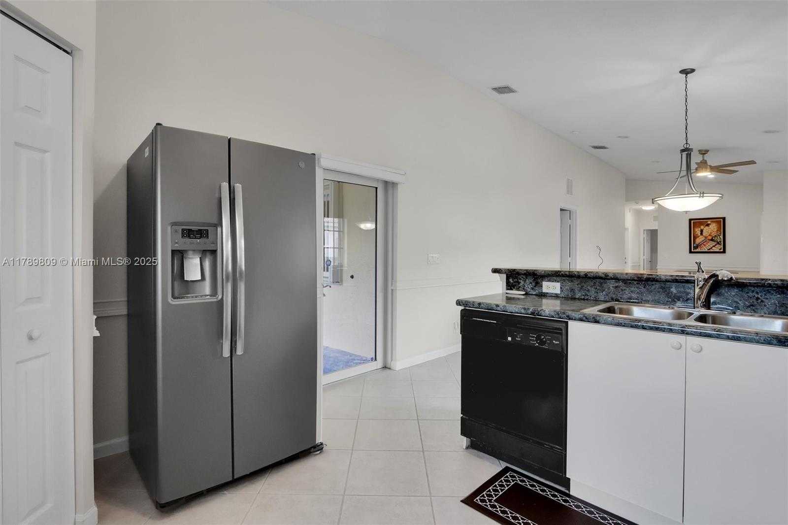 Small Image of 9875 GALLEON DR, West Palm Beach Number 20