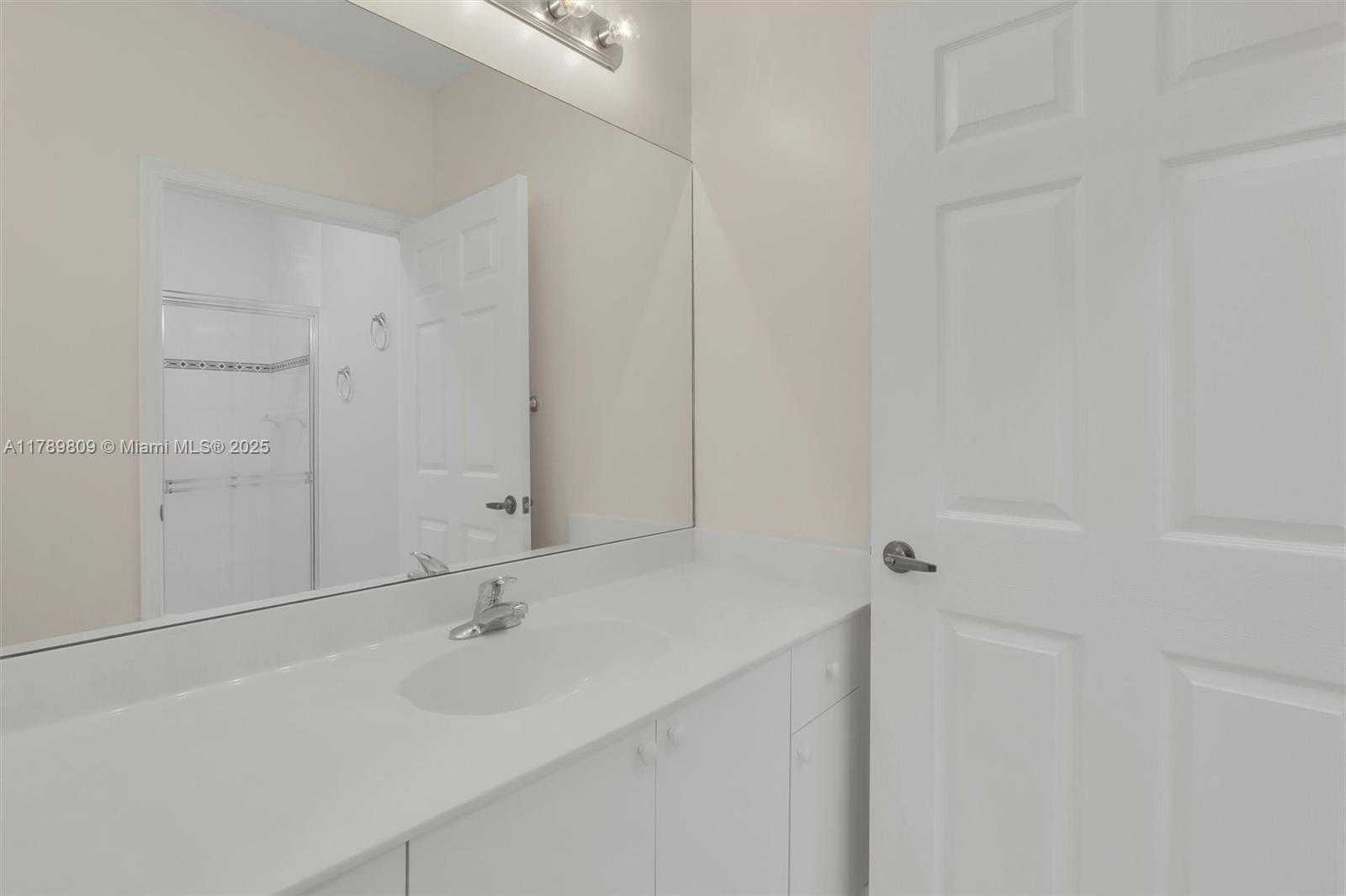 Small Image of 9875 GALLEON DR, West Palm Beach Number 27