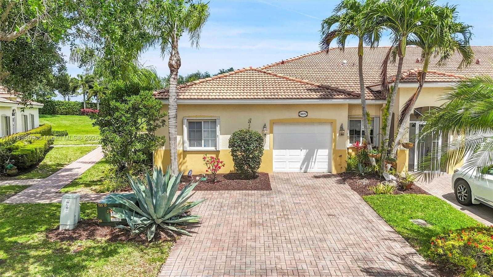 Small Image of 9875 GALLEON DR, West Palm Beach Number 3