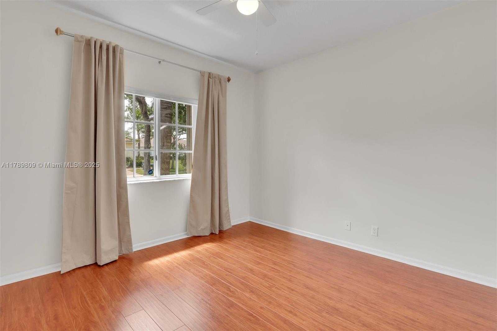 Small Image of 9875 GALLEON DR, West Palm Beach Number 34
