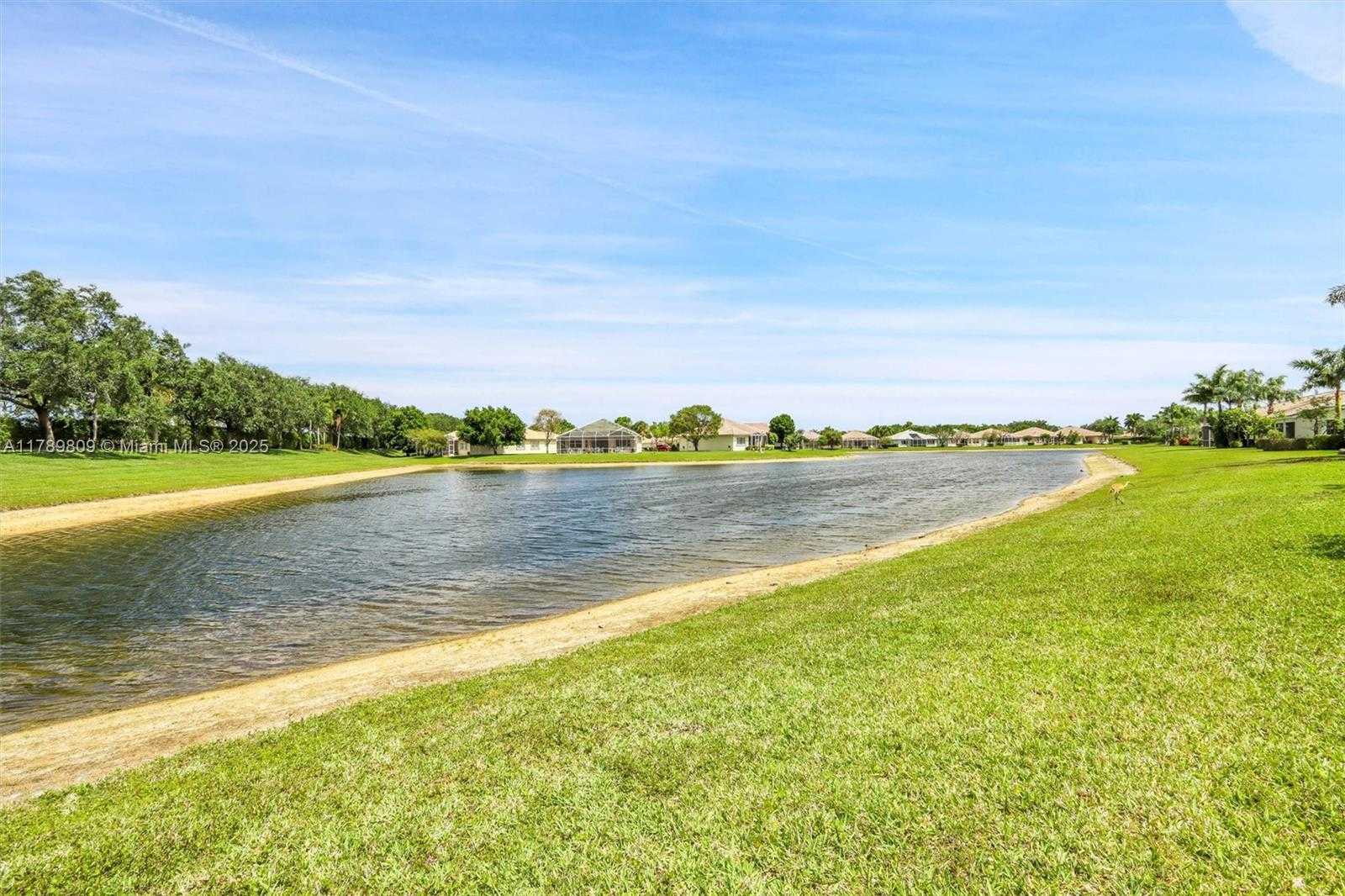 Small Image of 9875 GALLEON DR, West Palm Beach Number 46