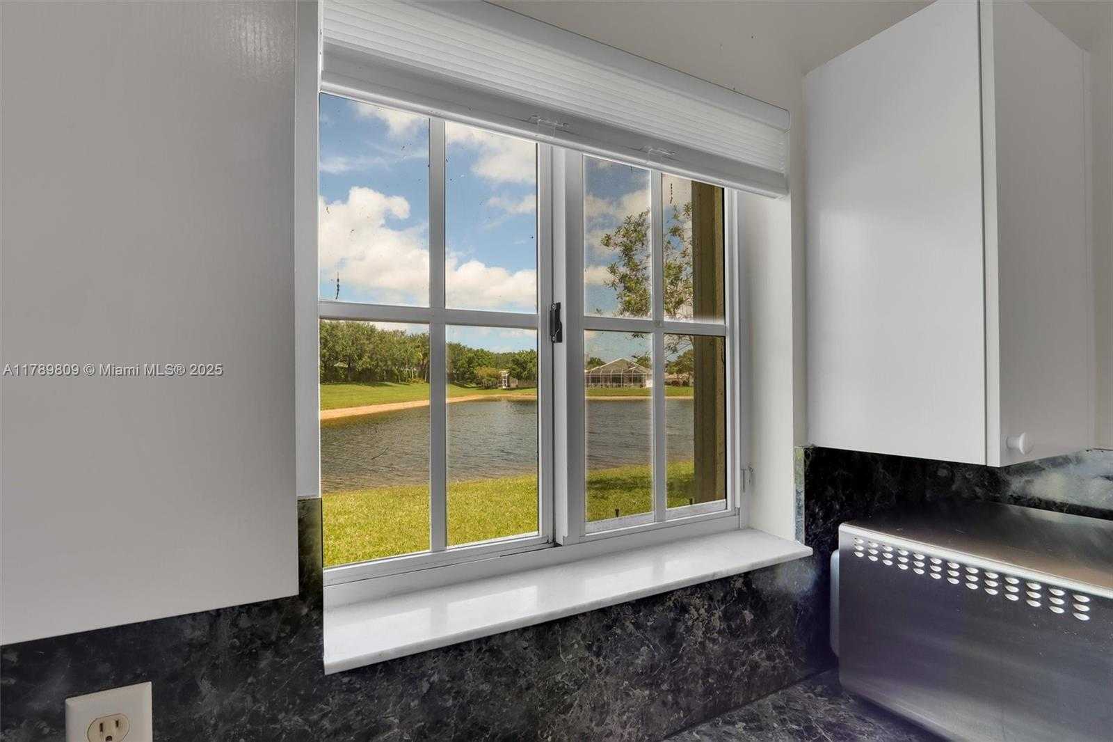 Small Image of 9875 GALLEON DR, West Palm Beach Number 51