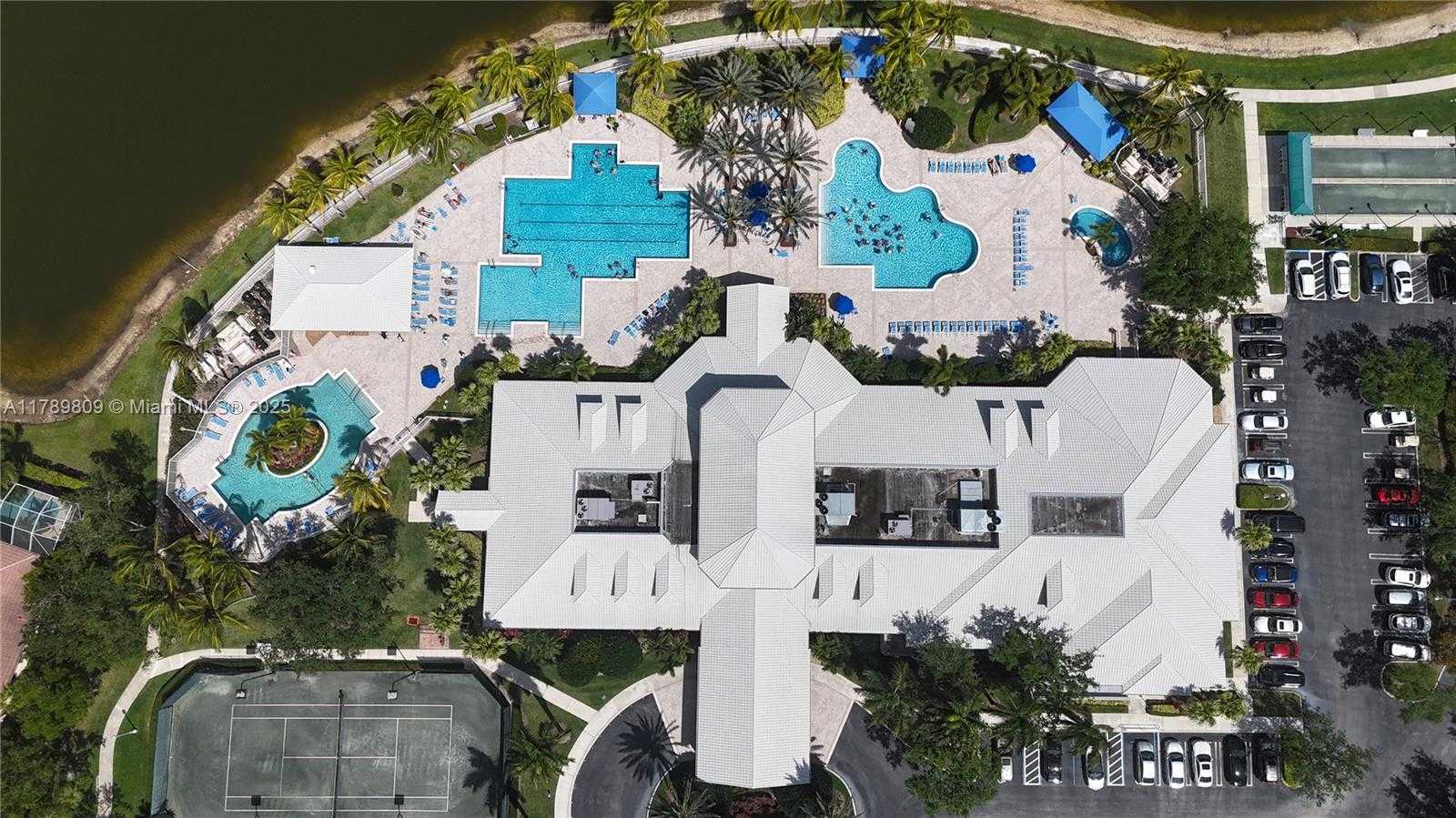 Small Image of 9875 GALLEON DR, West Palm Beach Number 64