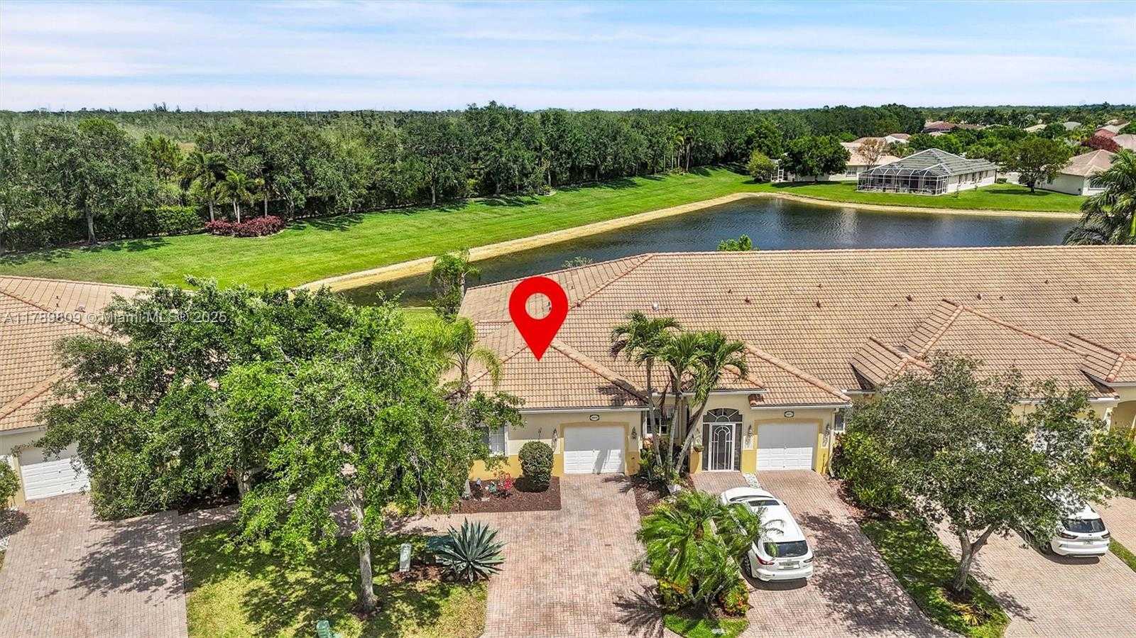 Small Image of 9875 GALLEON DR, West Palm Beach Number 8