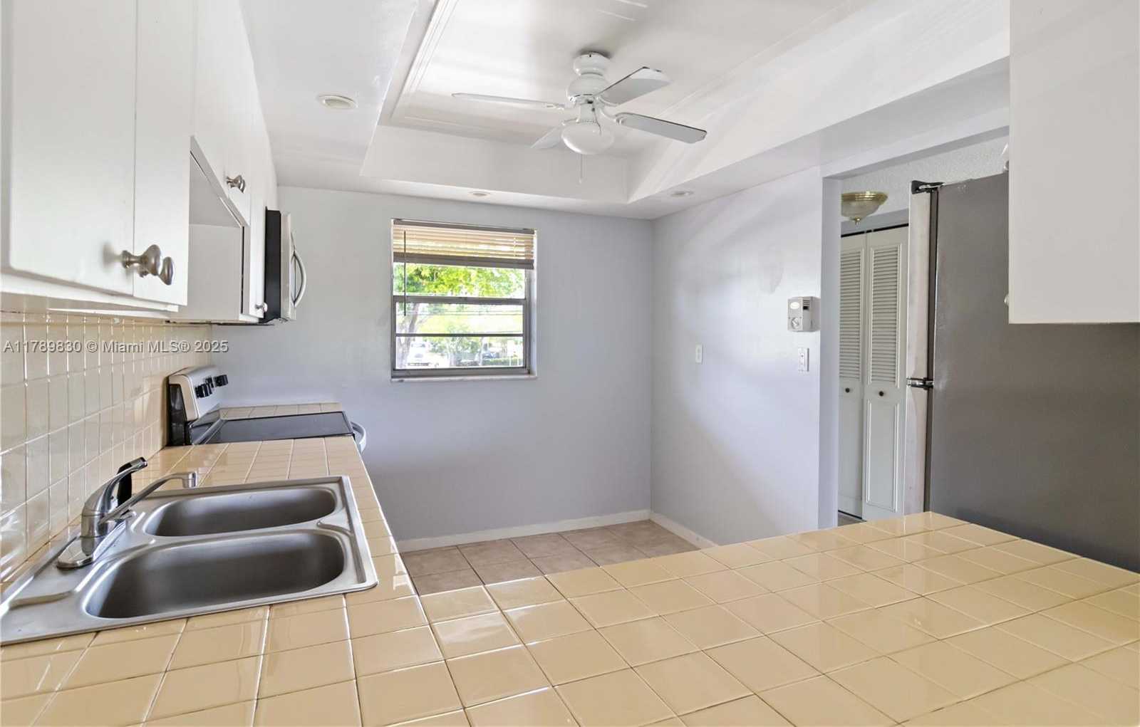 Small Image of 5100 SOUTH WEST 90TH AVE #203, Cooper City Number 14