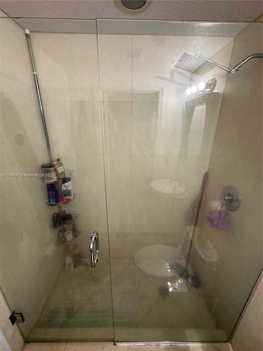 Small Image of 1300 PENNSYLVANIA AVE #109, Miami Beach Number 13