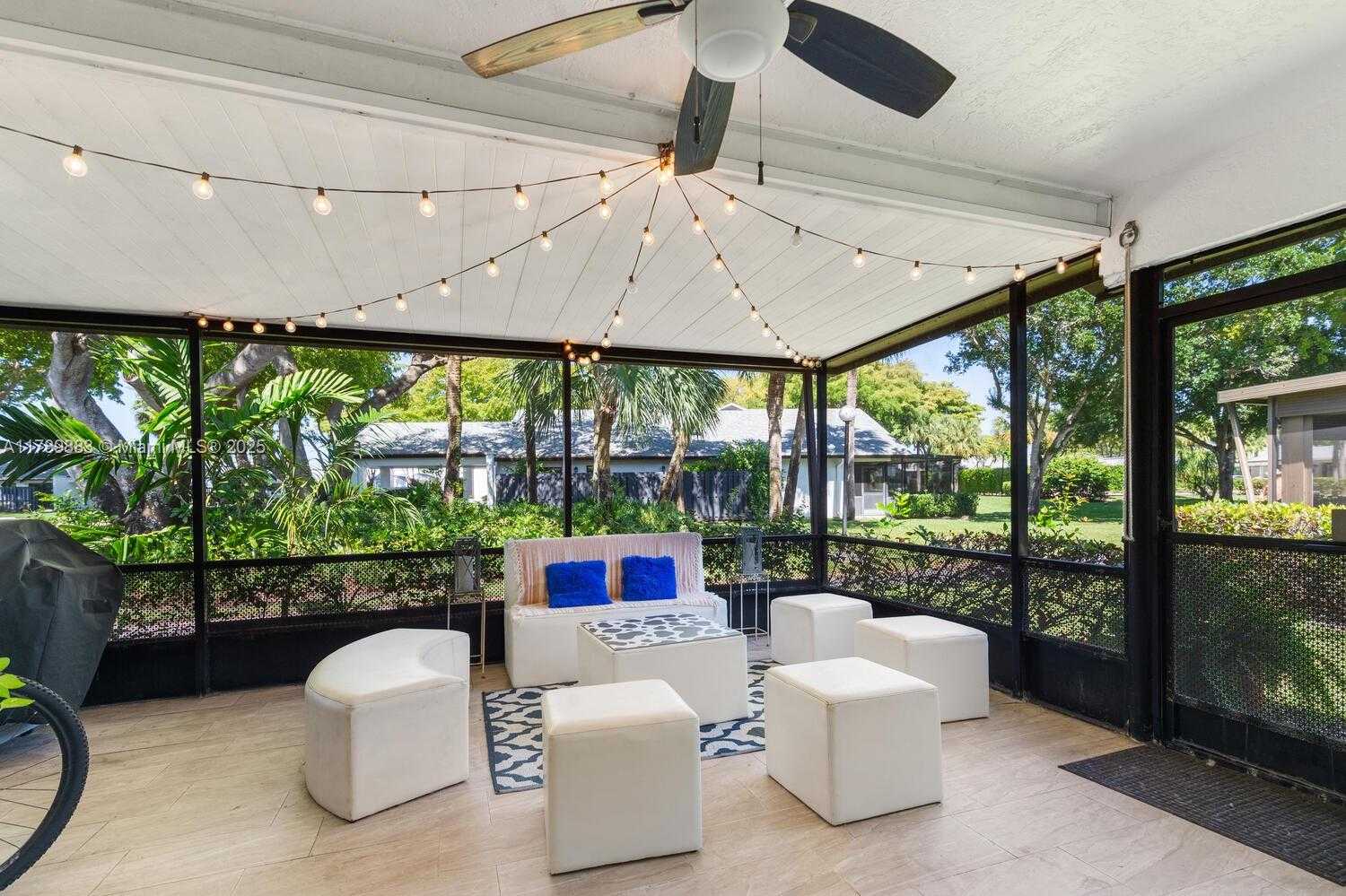 Small Image of 371 FAIRWAY CIR #56, Weston Number 20
