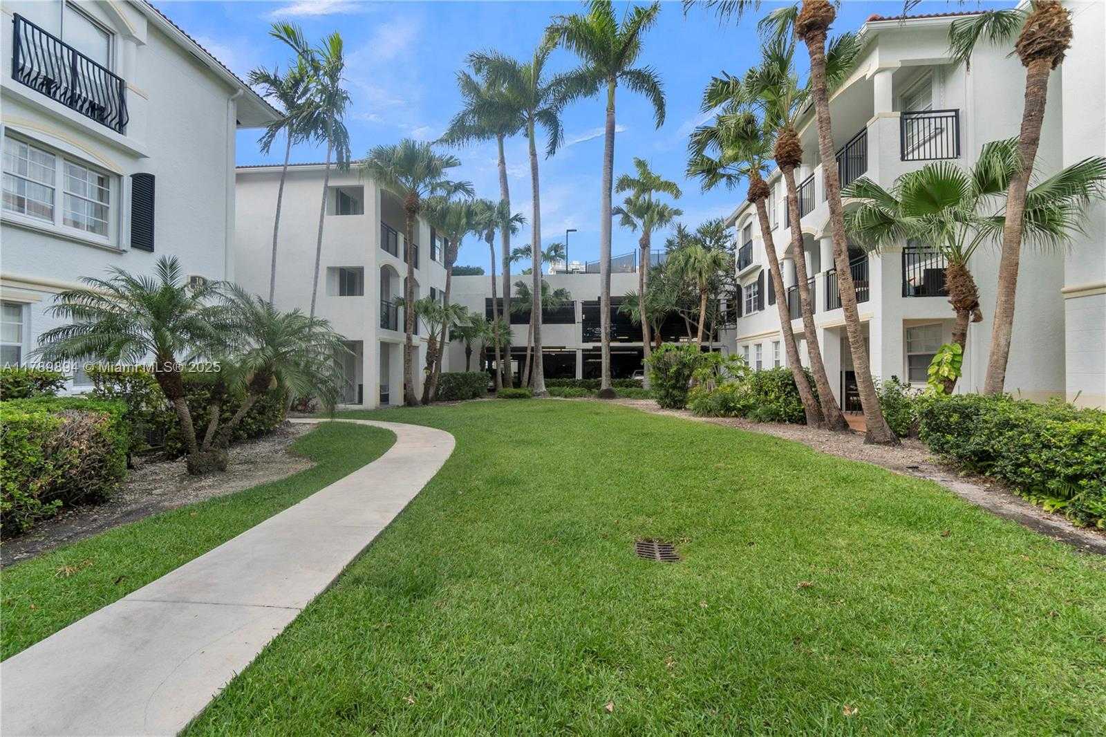 Small Image of 3235 NORTH EAST 184TH ST #11103, Aventura Number 36