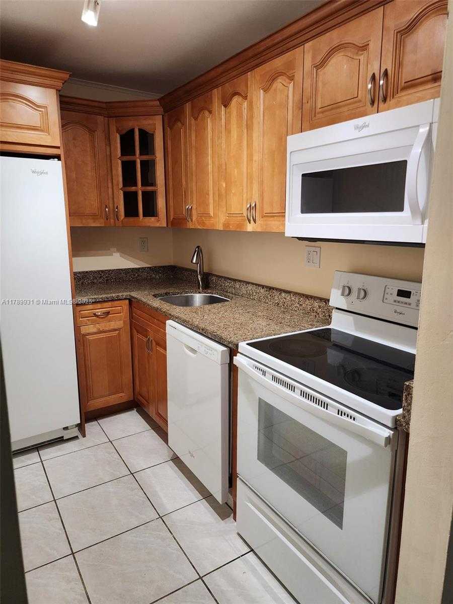 Small Image of 8501 NORTH WEST 8TH ST #301-1, Miami Number 12