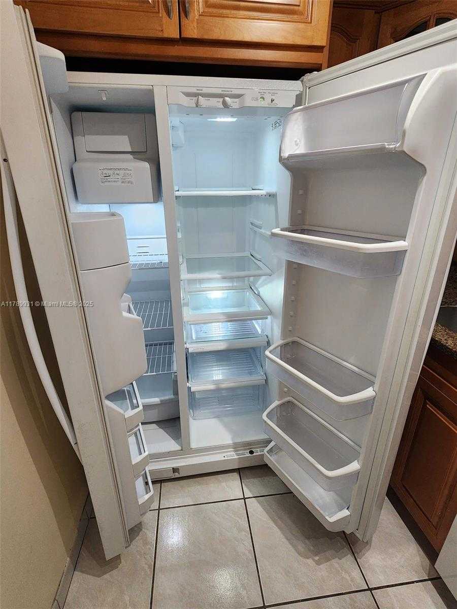 Small Image of 8501 NORTH WEST 8TH ST #301-1, Miami Number 13