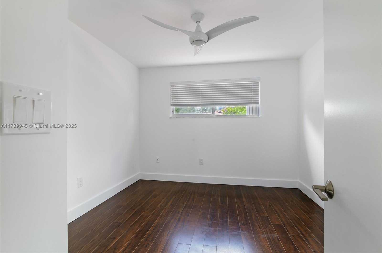 Small Image of 3769 NORTH EAST 209TH TER, Aventura Number 10