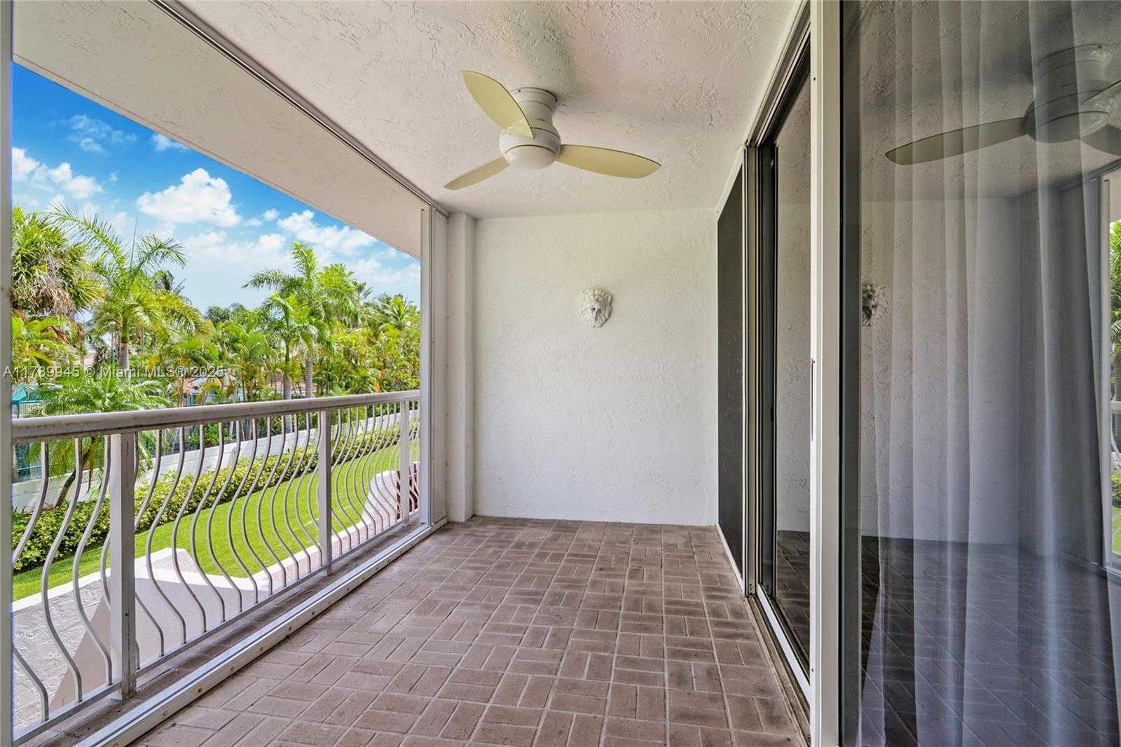 Small Image of 3769 NORTH EAST 209TH TER, Aventura Number 11