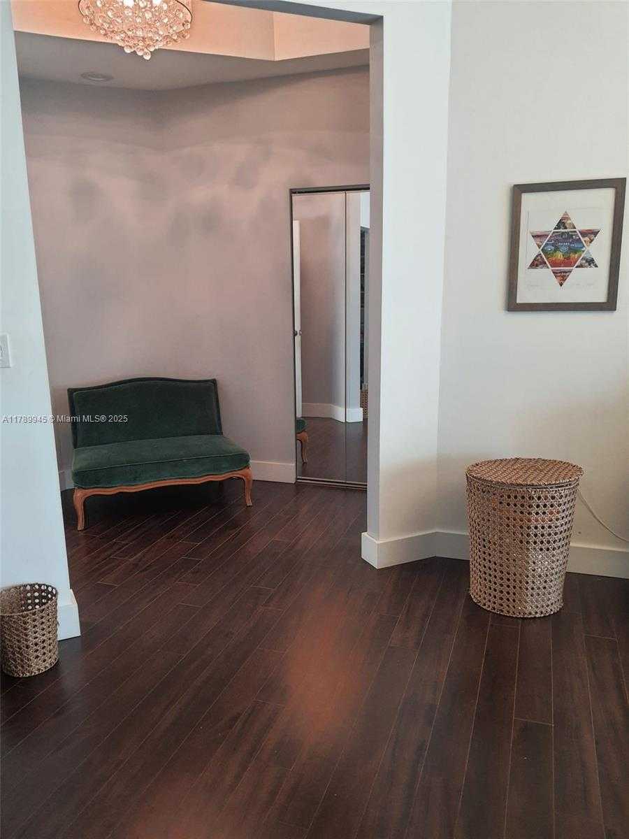 Small Image of 3769 NORTH EAST 209TH TER, Aventura Number 13