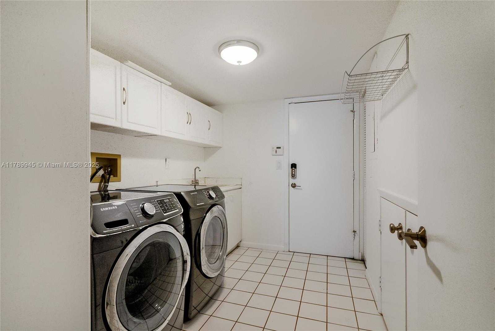Small Image of 3769 NORTH EAST 209TH TER, Aventura Number 20