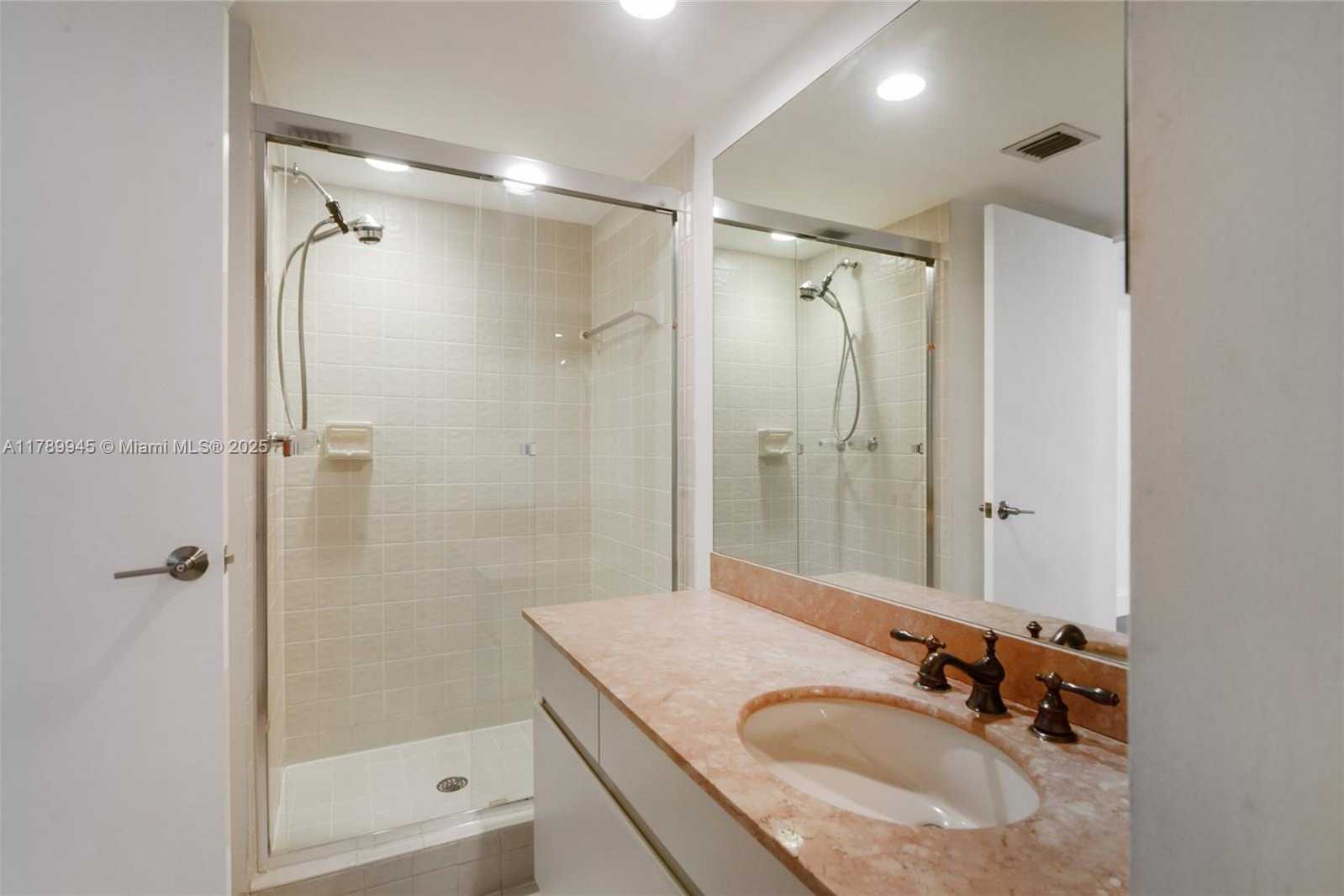 Small Image of 3769 NORTH EAST 209TH TER, Aventura Number 5