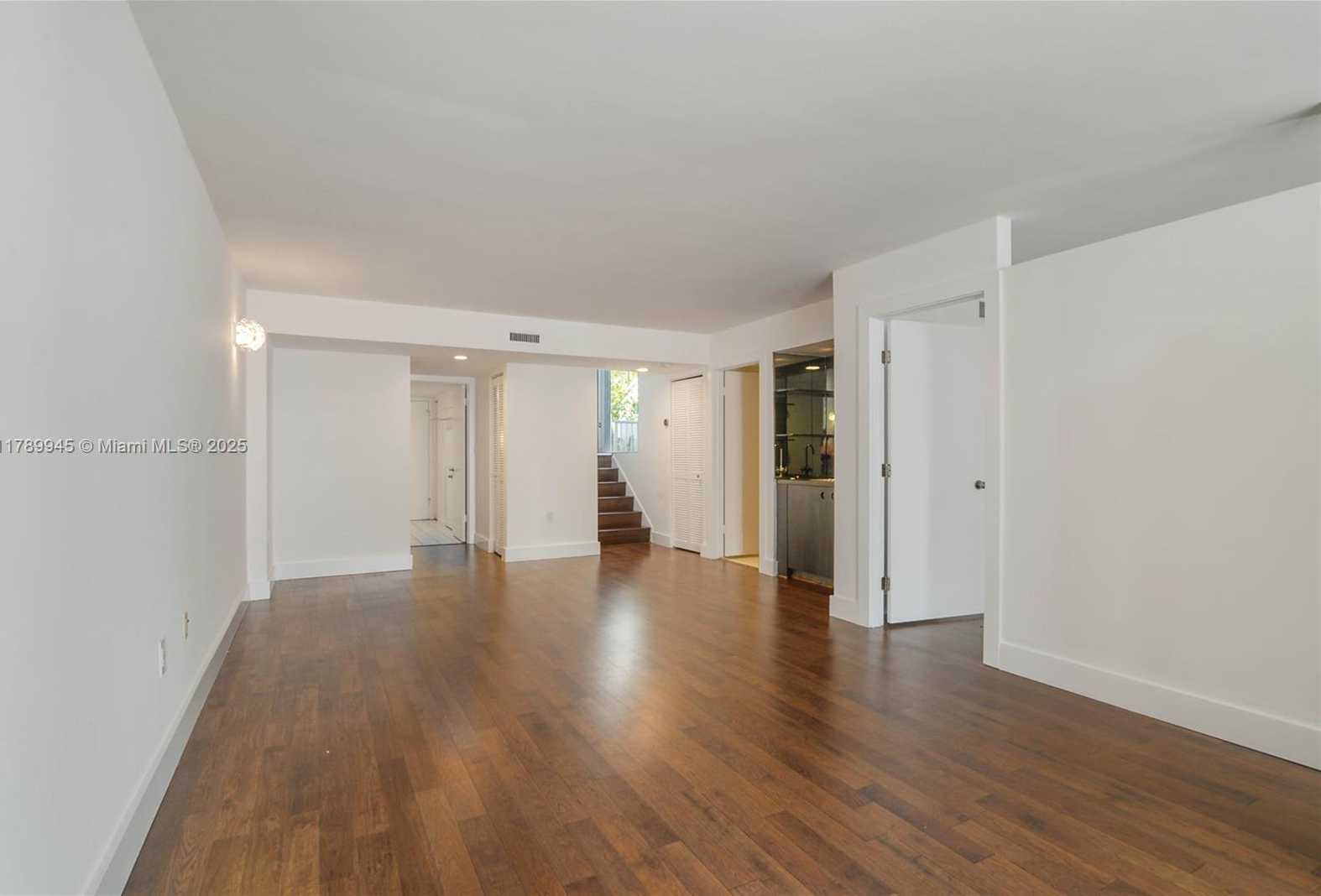 Small Image of 3769 NORTH EAST 209TH TER, Aventura Number 8