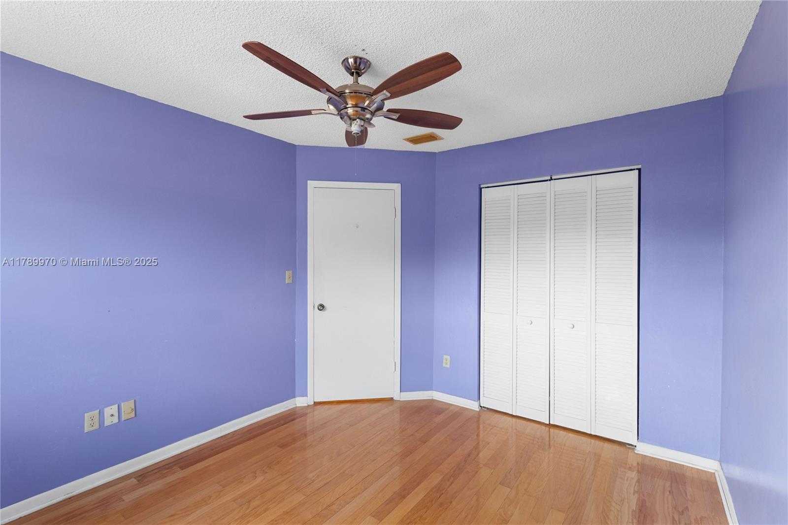 Small Image of 11048 SOUTH WEST 154TH CT, Miami Number 17