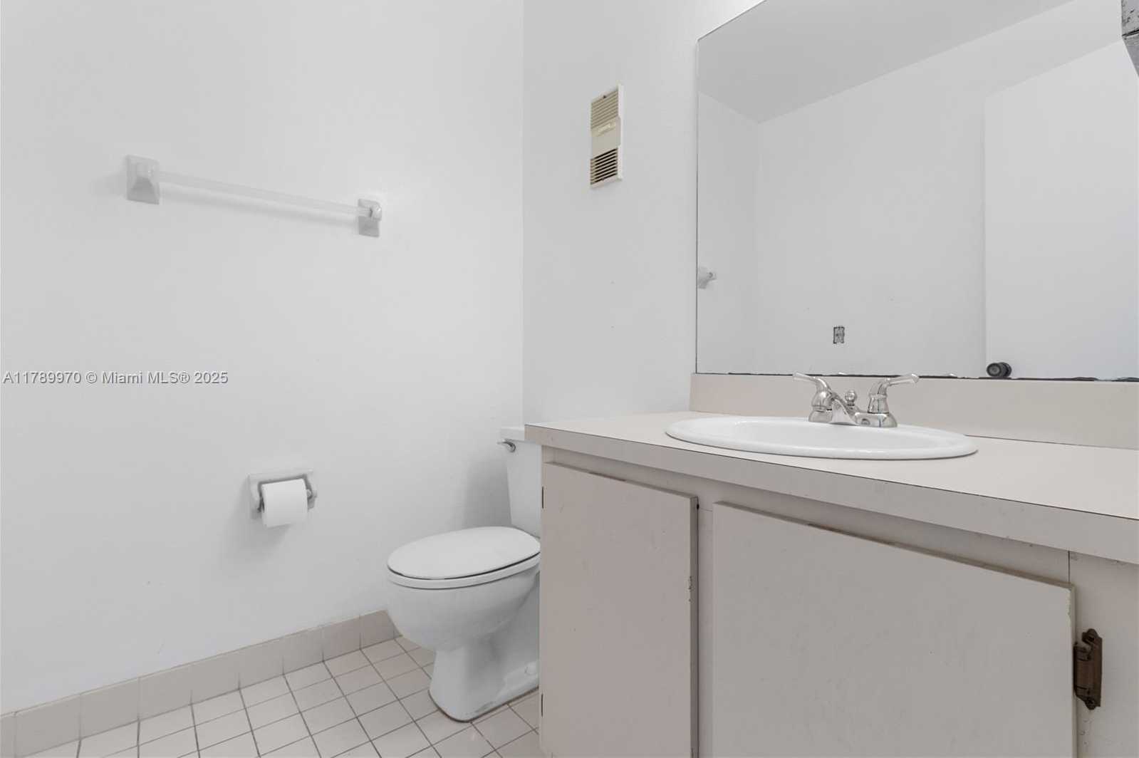 Small Image of 11048 SOUTH WEST 154TH CT, Miami Number 18