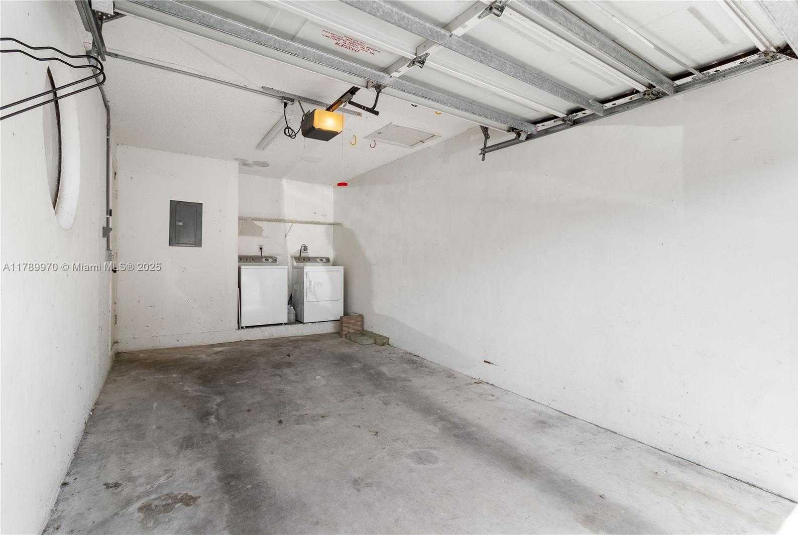 Small Image of 11048 SOUTH WEST 154TH CT, Miami Number 19