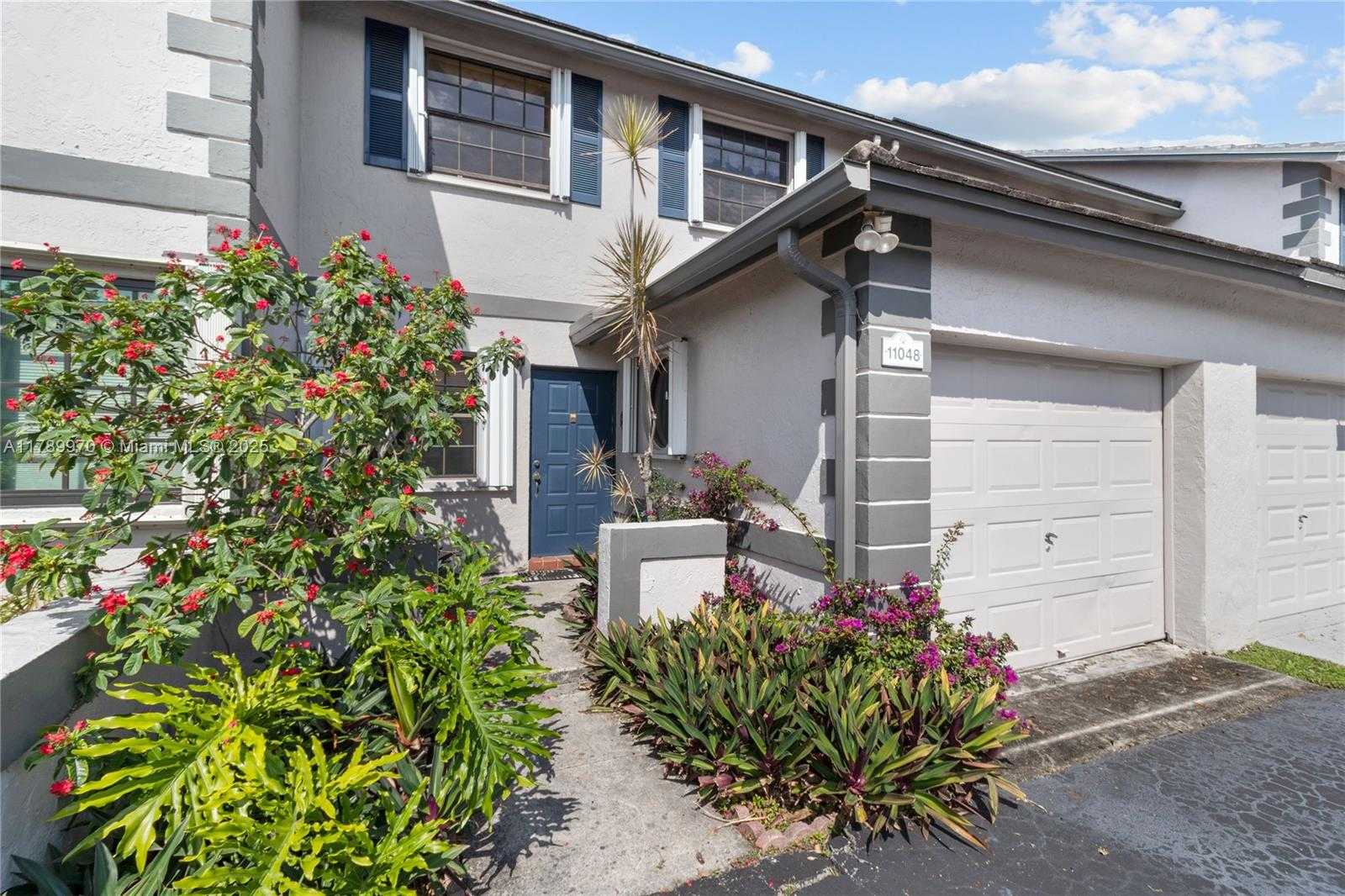 Small Image of 11048 SOUTH WEST 154TH CT, Miami Number 3