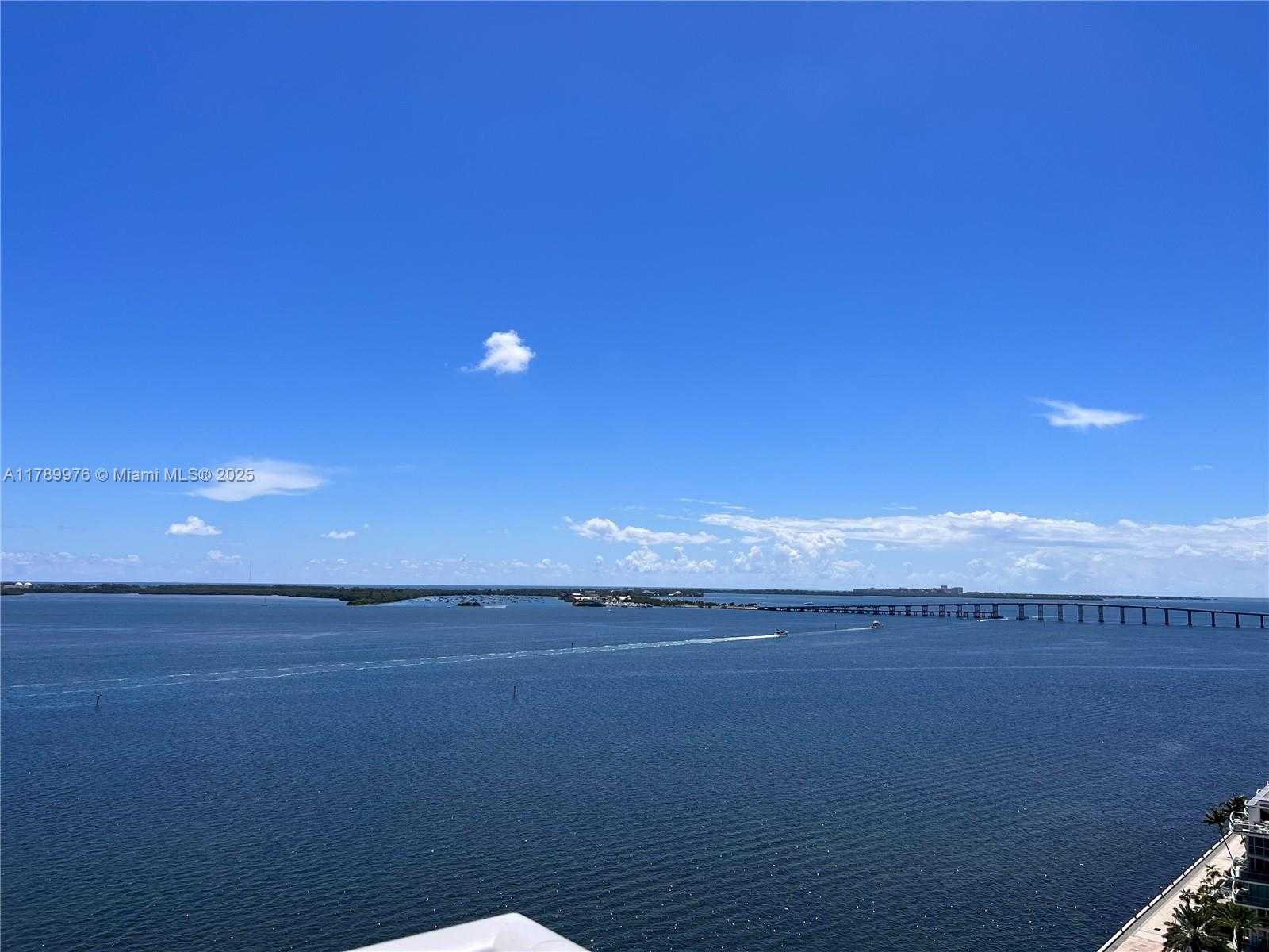 Small Image of 1155 BRICKELL BAY DR #1707, Miami Number 13