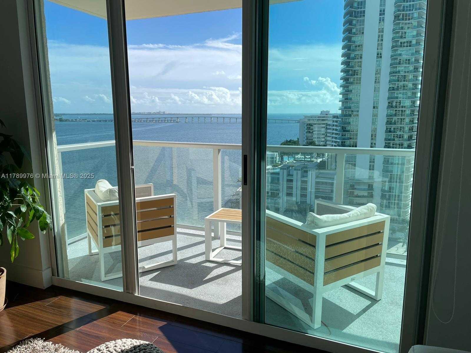 Small Image of 1155 BRICKELL BAY DR #1707, Miami Number 14