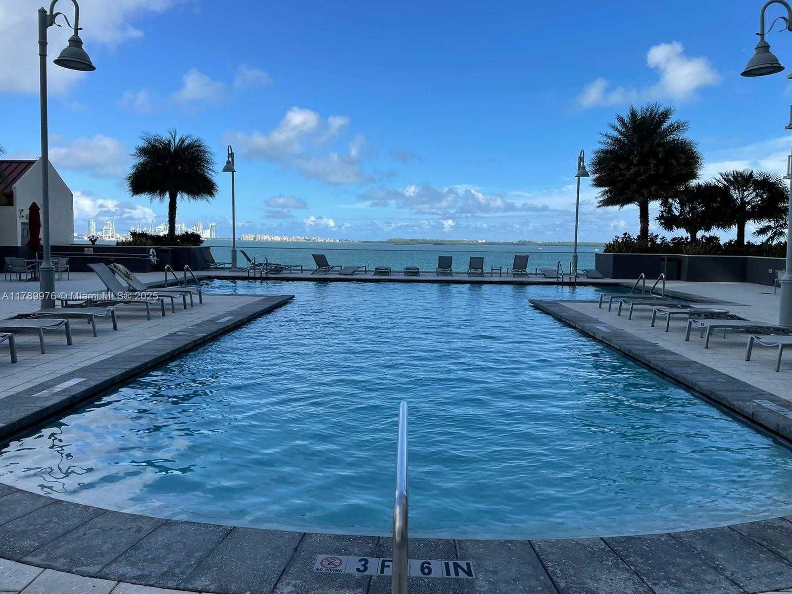 Small Image of 1155 BRICKELL BAY DR #1707, Miami Number 15