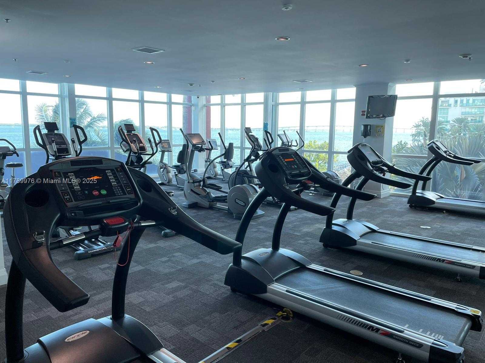 Small Image of 1155 BRICKELL BAY DR #1707, Miami Number 16