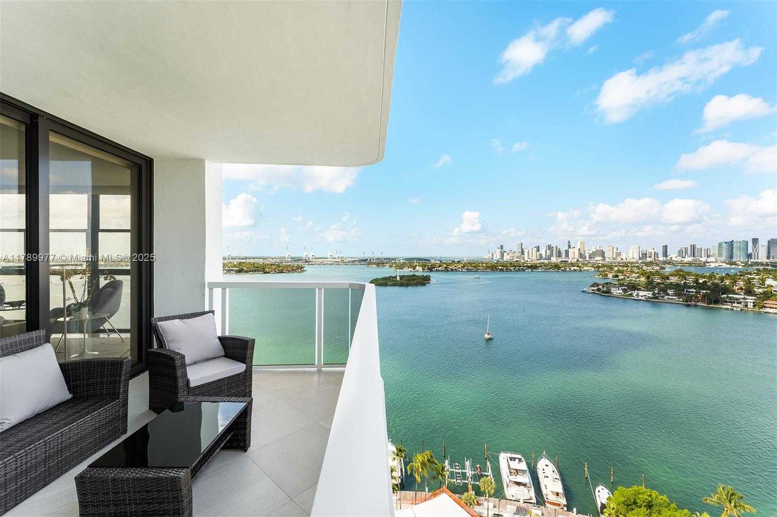 Small Image of 9 ISLAND AVE #2101, Miami Beach Number 2