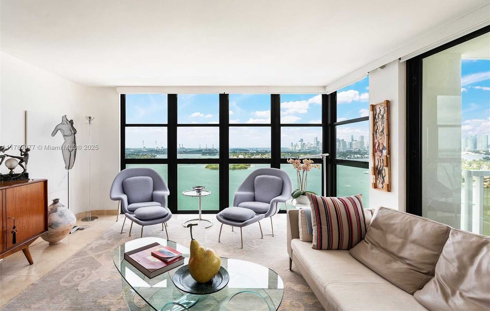 Small Image of 9 ISLAND AVE #2101, Miami Beach Number 3