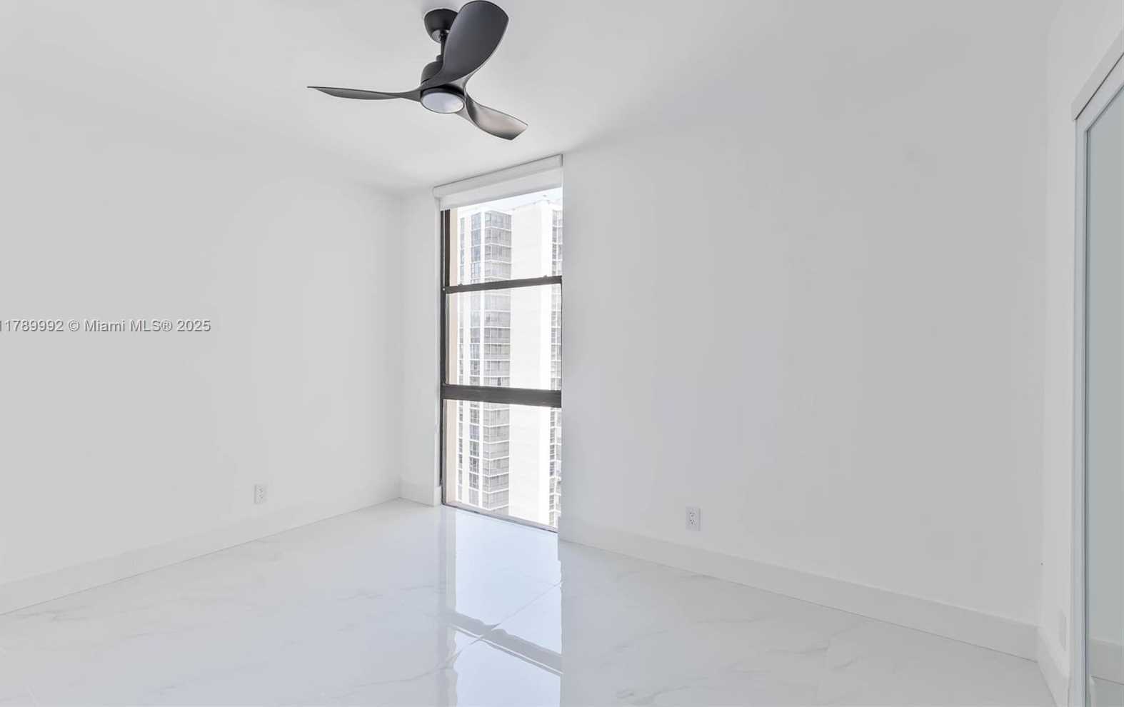 Small Image of 20335 WEST COUNTRY CLUB DR #1902, Aventura Number 13
