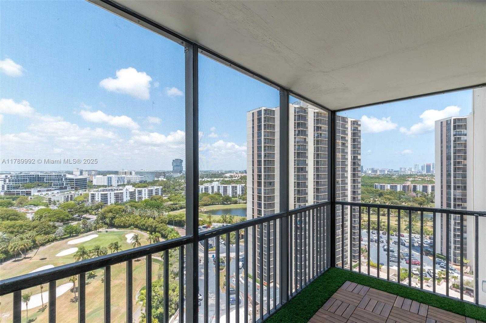 Small Image of 20335 WEST COUNTRY CLUB DR #1902, Aventura Number 16