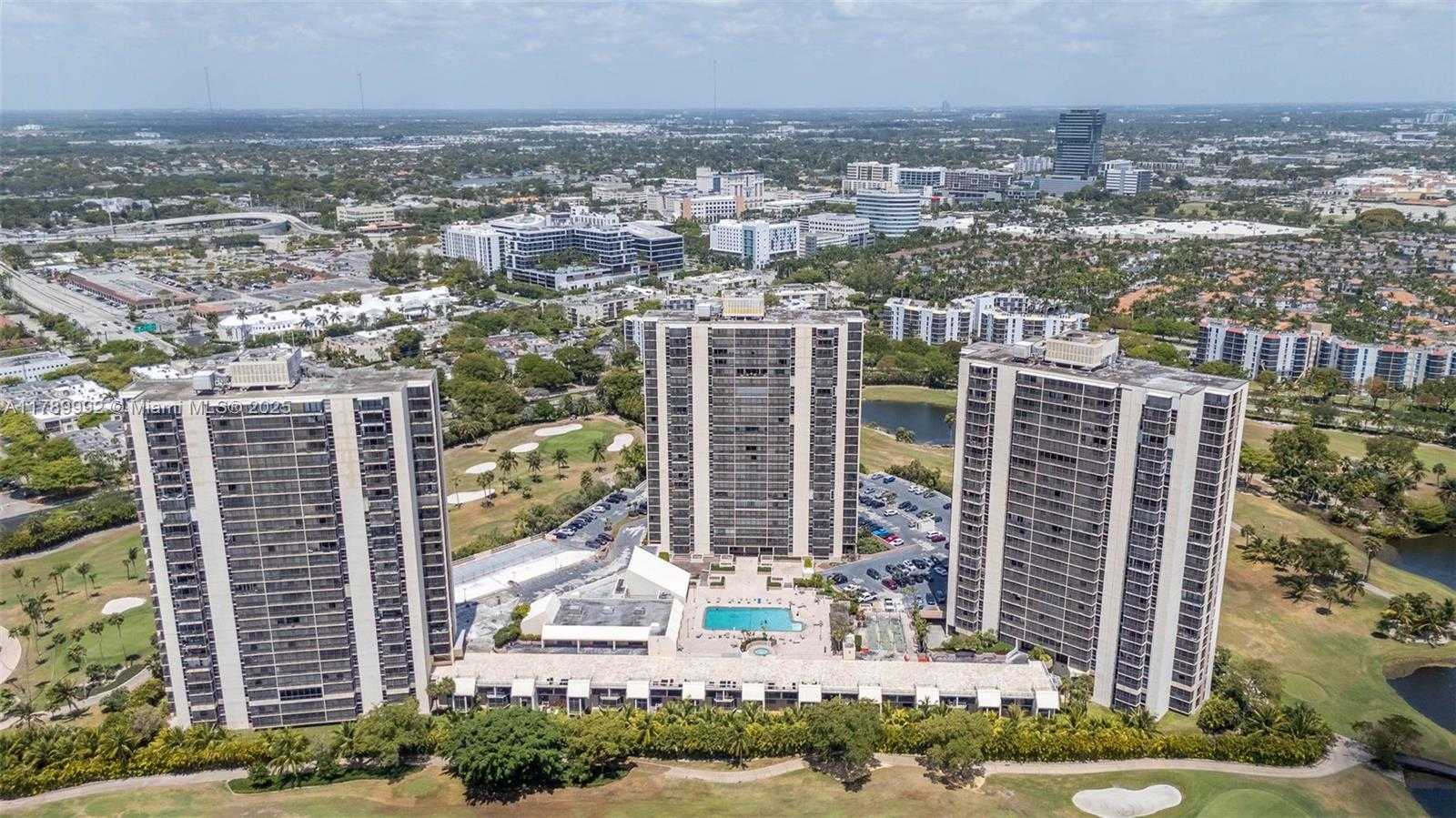 Small Image of 20335 WEST COUNTRY CLUB DR #1902, Aventura Number 23