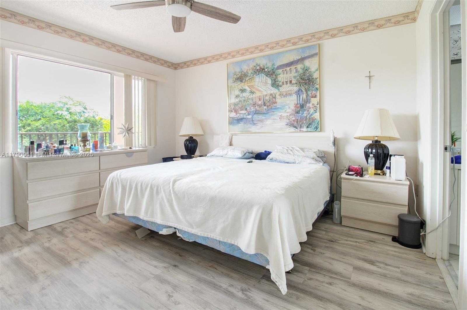 Small Image of 1400 SOUTH WEST 137 AVE #311F, Pembroke Pines Number 4