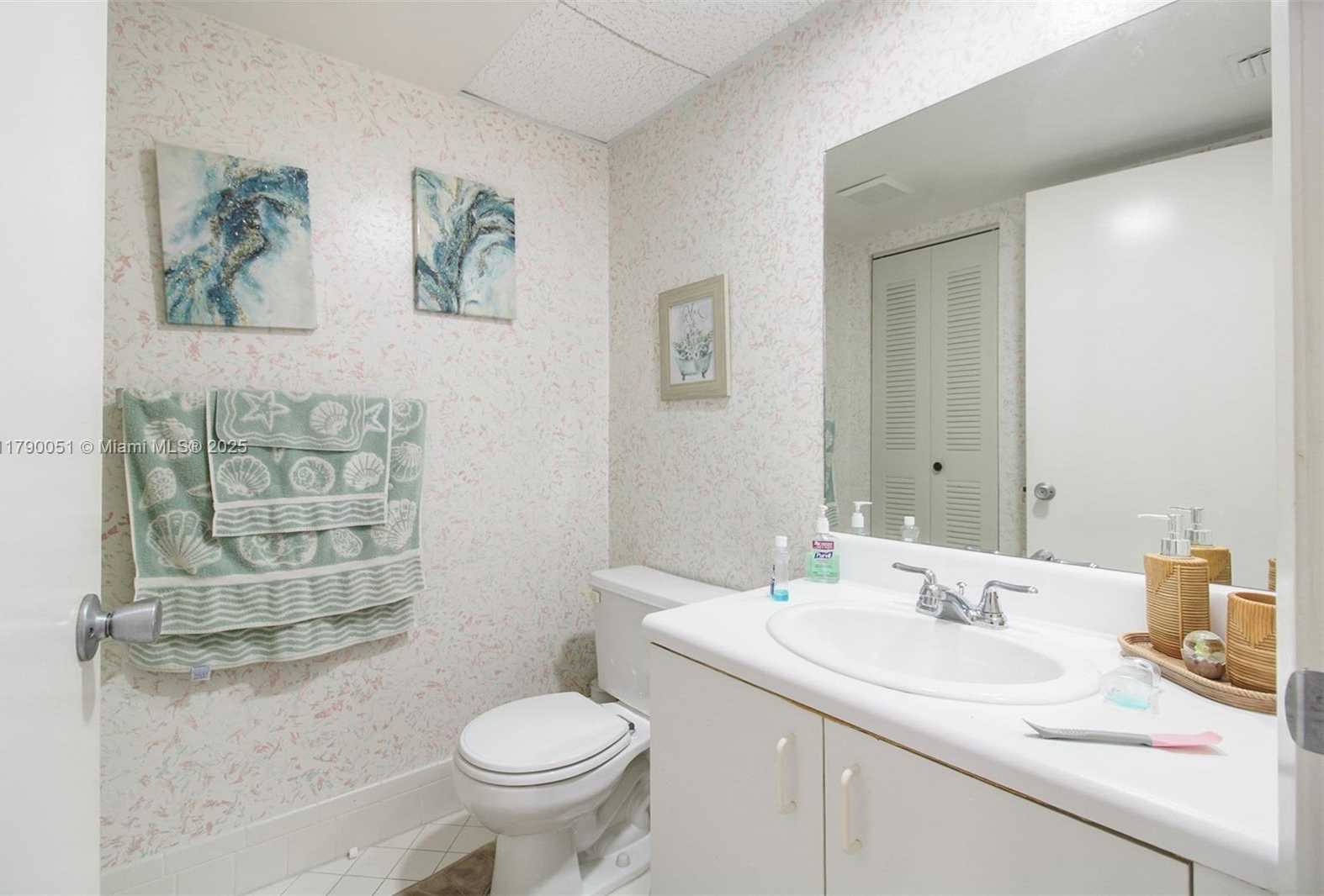 Small Image of 1400 SOUTH WEST 137 AVE #311F, Pembroke Pines Number 7