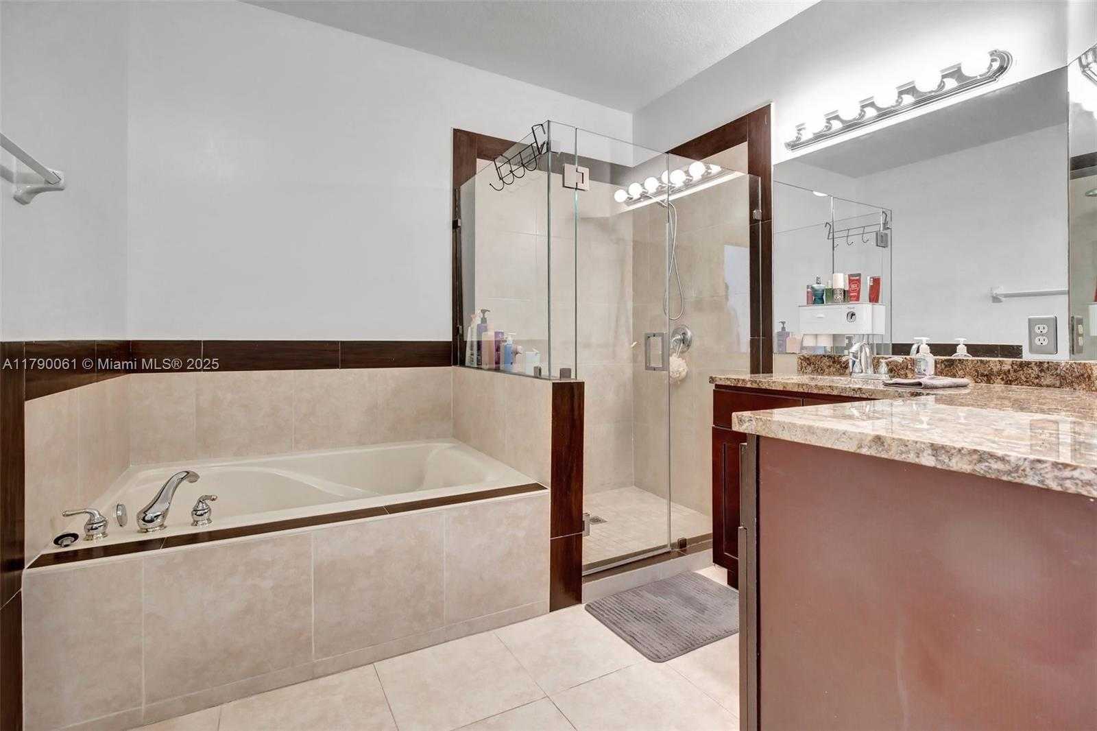 Small Image of 14098 SOUTH WEST 51ST CT, Miramar Number 38