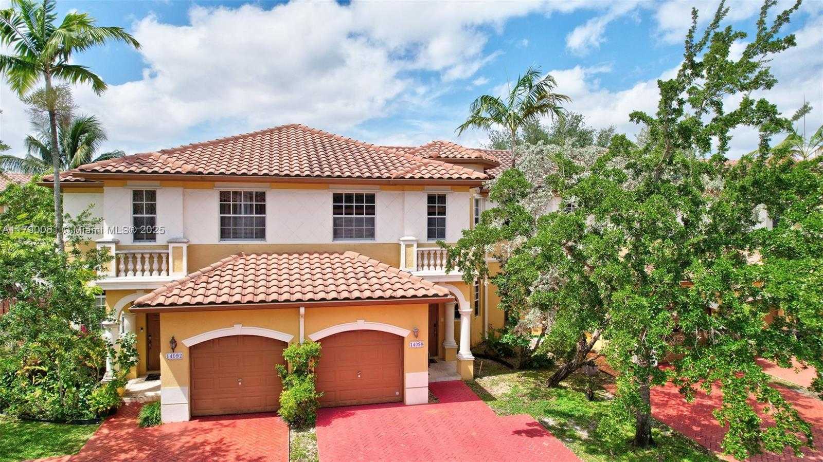 Small Image of 14098 SOUTH WEST 51ST CT, Miramar Number 43